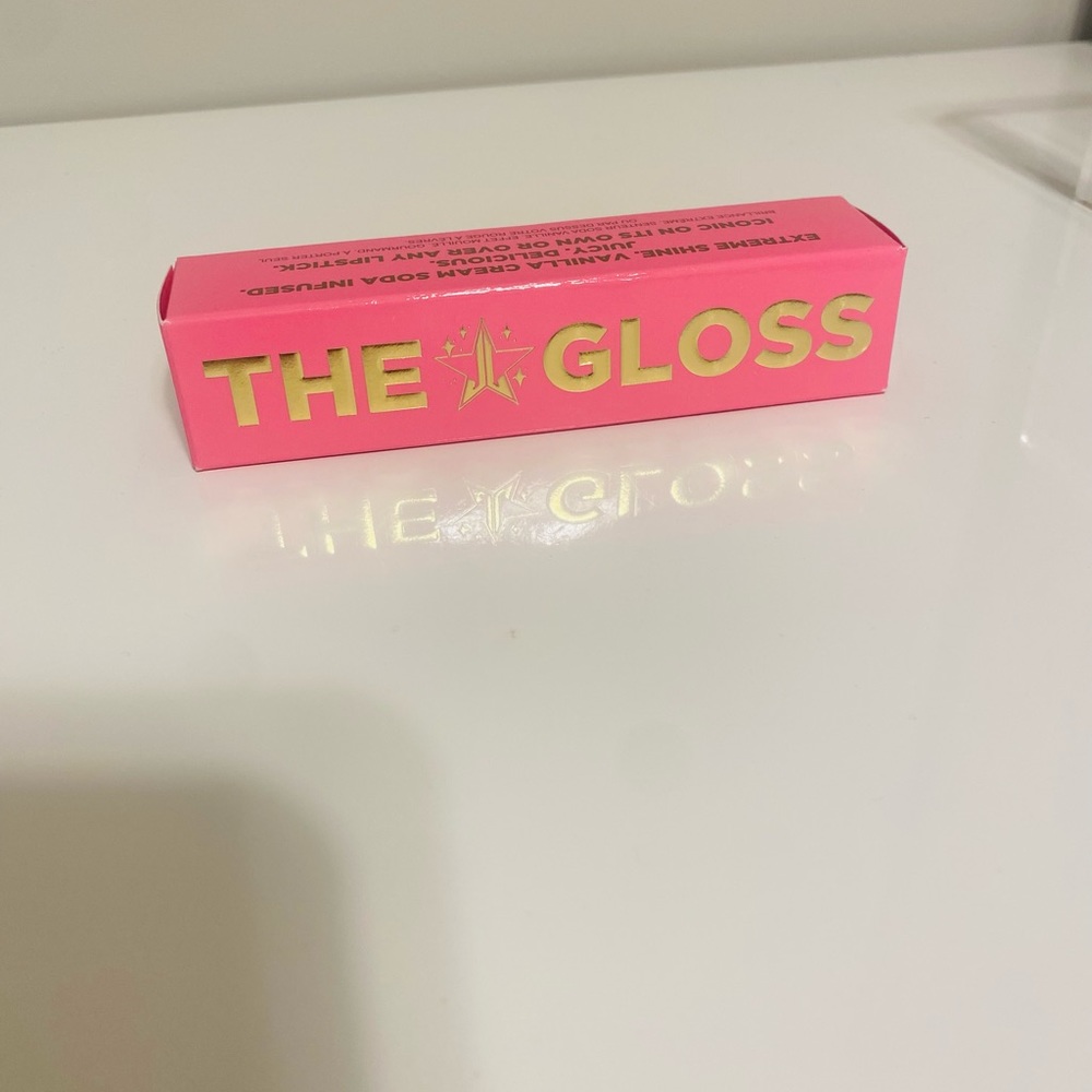 Jeffree Star the gloss let me be perfectly clear